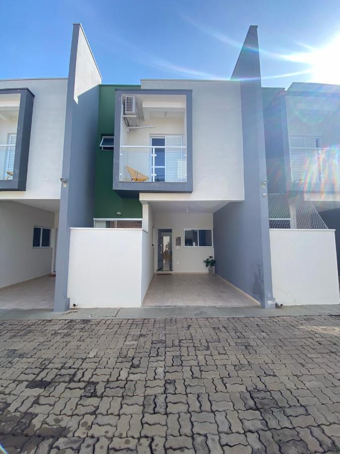 Loft Villa - Com Ar Condicionado No Centro Da Cidade Boituva Εξωτερικό φωτογραφία